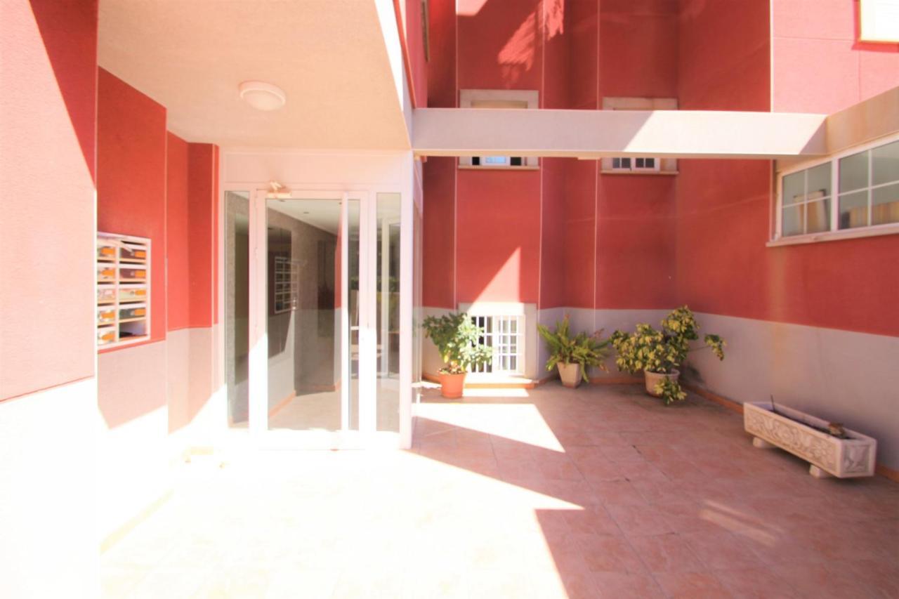 Apartamento Con Magnifica Terraza En El Campello C105 Alicante Bagian luar foto